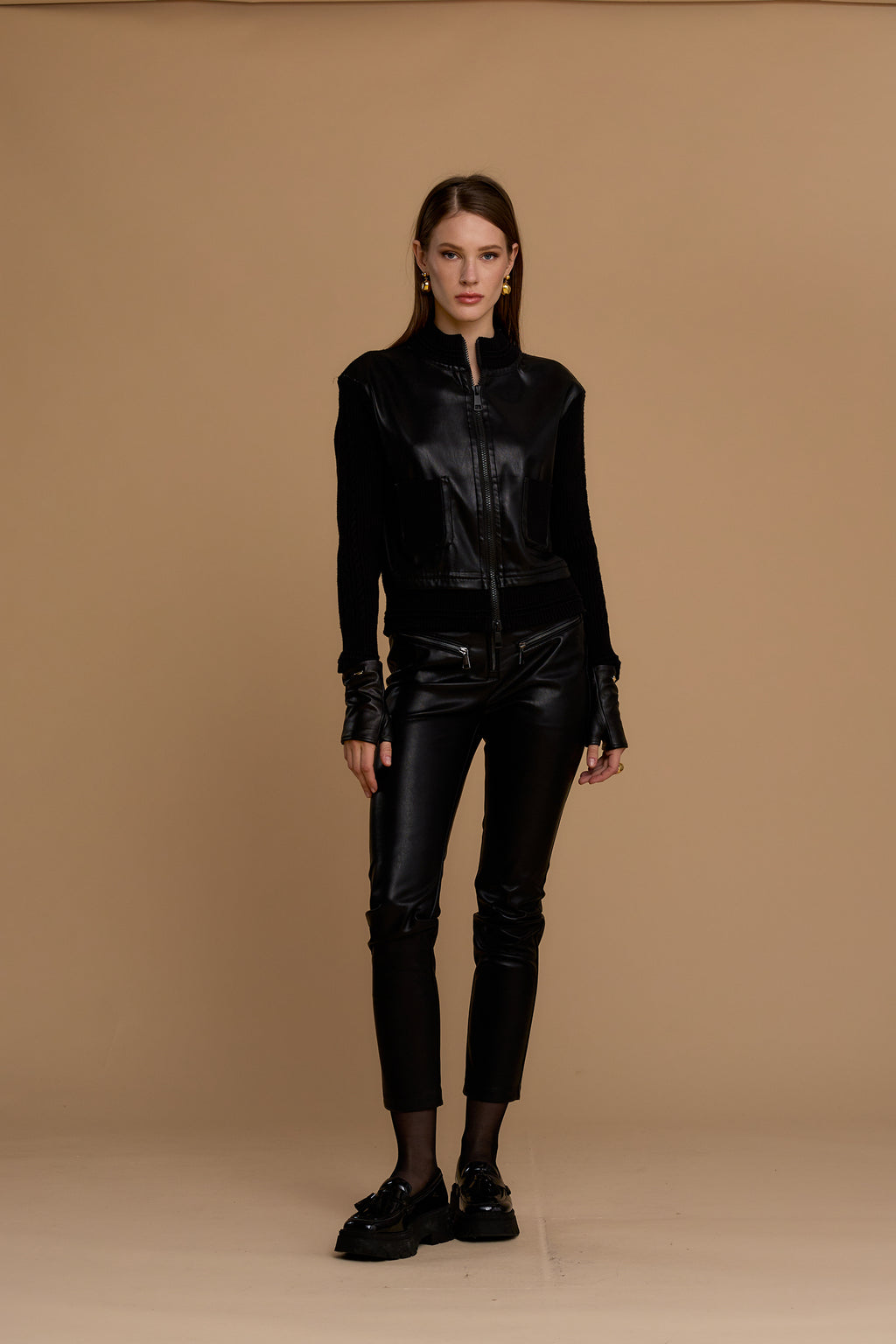 NOSECRETS giubbino corto in simil pelle eclisse (nero) con inserti in maglia a costine 263NS046