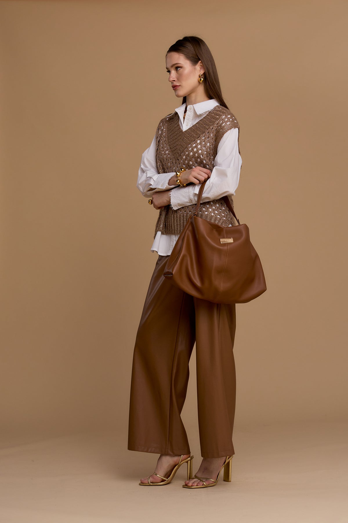 NOSECRETS gilet smanicato colore cannella in maglia traforata taglio ampio scollo a V 263NS141