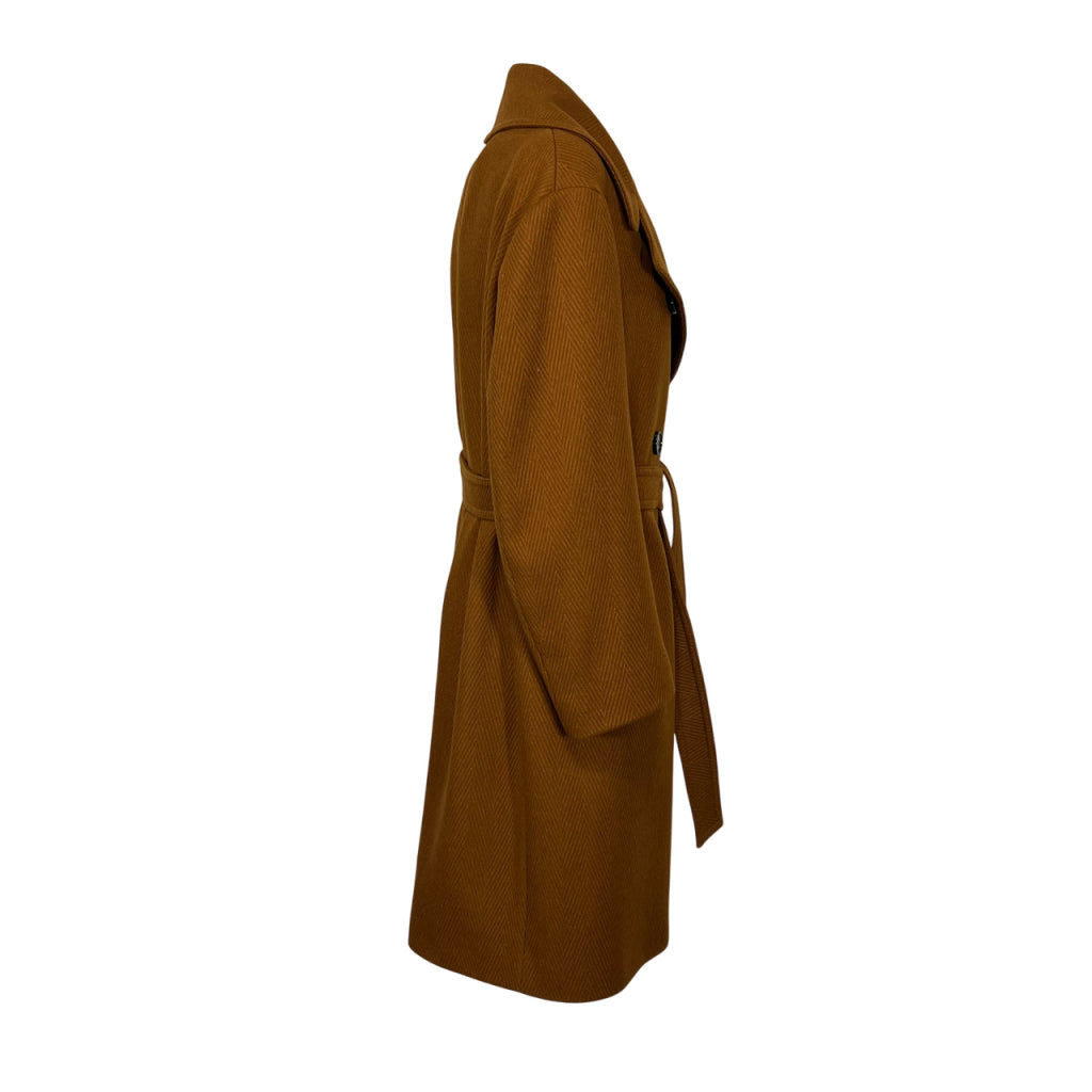 LUCREZIA T L25711 – Cappotto doppiopetto in tessuto chevron mattone con cintura (Made in Italy)